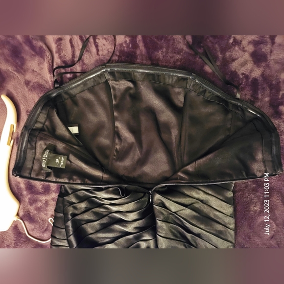 White House Black Market Strapless Satin Midi Dress Size 00 - Picture 5 of 6